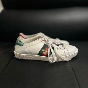 Gucci shoes